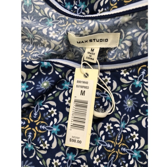 NWT $100 Max Studio Culotte Jumpsuit Size M Navy Blue Floral Side Tie Sleeveless - Picture 9 of 9